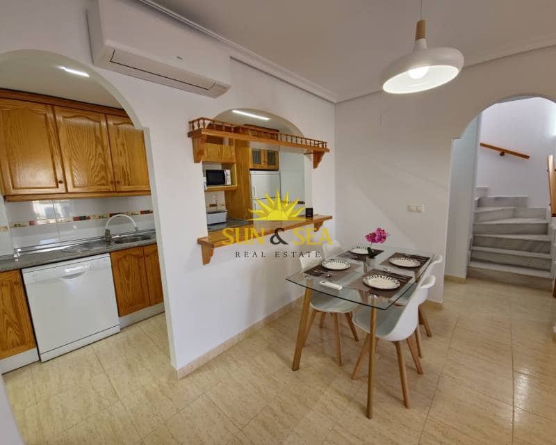Ático de 2 habitaciones en Daya Vieja en alquiler con piscina garaje - 990 € (Ref: 8370136)