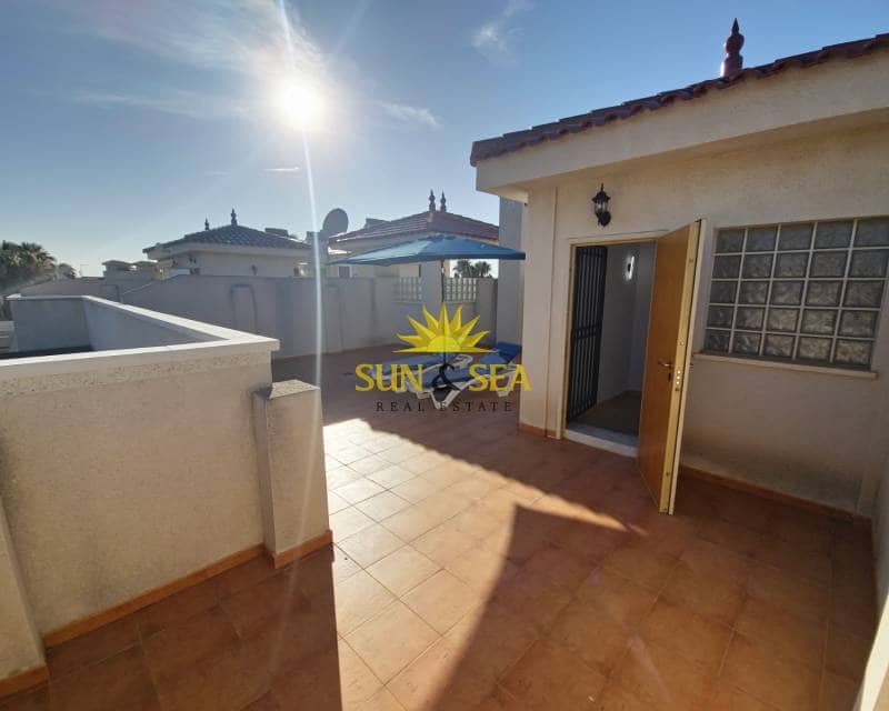 Ático de 2 habitaciones en Daya Vieja en alquiler con piscina garaje - 990 € (Ref: 8370136)