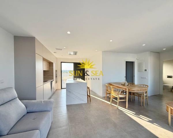 2 slaapkamer Penthouse te huur in Torrevieja met zwembad - € 1.600 (Ref: 8370434)