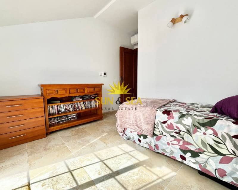 3 sovrum Villa att hyra i Orihuela Costa med pool - 1 300 € (Ref: 8396184)