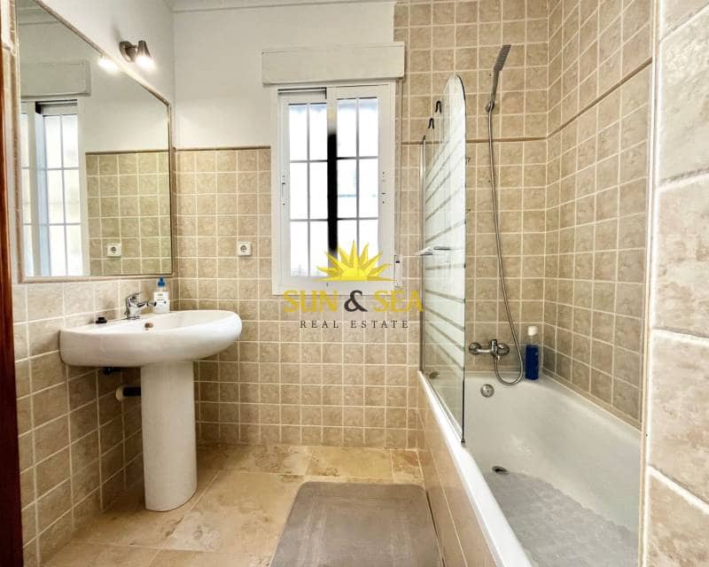 3 sovrum Villa att hyra i Orihuela Costa med pool - 1 300 € (Ref: 8396184)