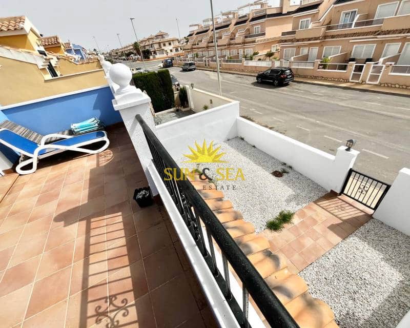 3 sovrum Villa att hyra i Orihuela Costa med pool - 1 300 € (Ref: 8396184)