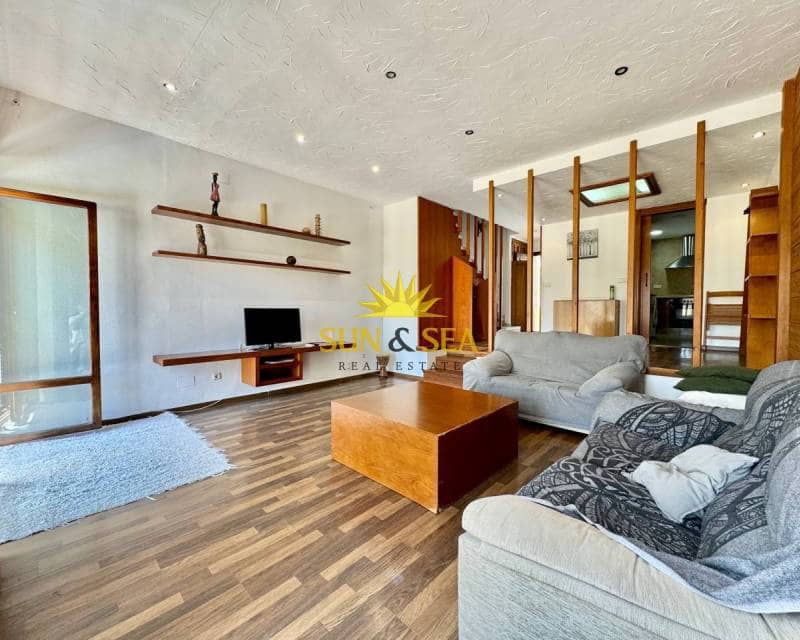 3 makuuhuone Huoneisto vuokrattavana paikassa Torrevieja mukana uima-altaan - 1 200 € (Ref: 8417006)