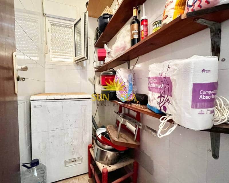 3 bedroom Townhouse for rent in Torrevieja with pool - € 1,500 (Ref: 8425457)