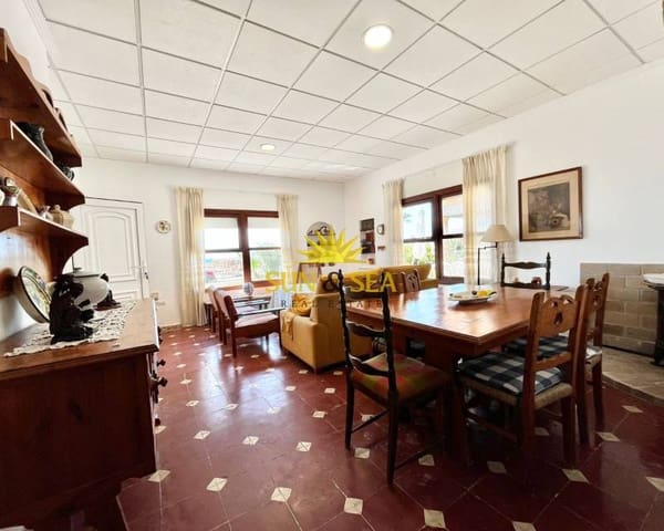 3 makuuhuone Omakotitalo vuokrattavana paikassa Los Frutales, Torrevieja mukana uima-altaan - 1 500 € (Ref: 8425457)