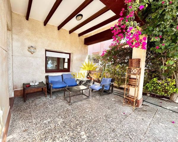 3 makuuhuone Omakotitalo vuokrattavana paikassa Los Frutales, Torrevieja mukana uima-altaan - 1 500 € (Ref: 8425457)