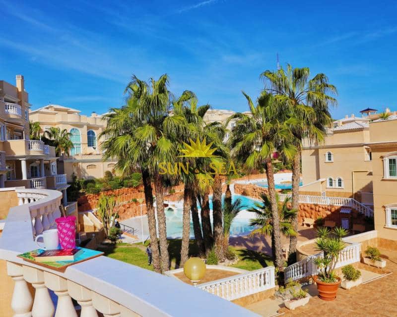 2 Zimmer Apartment zu vermieten in Guardamar del Segura mit Pool Garage - 1.200 € (Ref: 8425803)