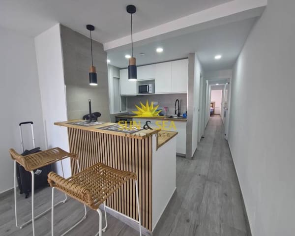 3 bedroom Apartment for rent in Centro, Torrevieja - € 950 (Ref: 8425804)