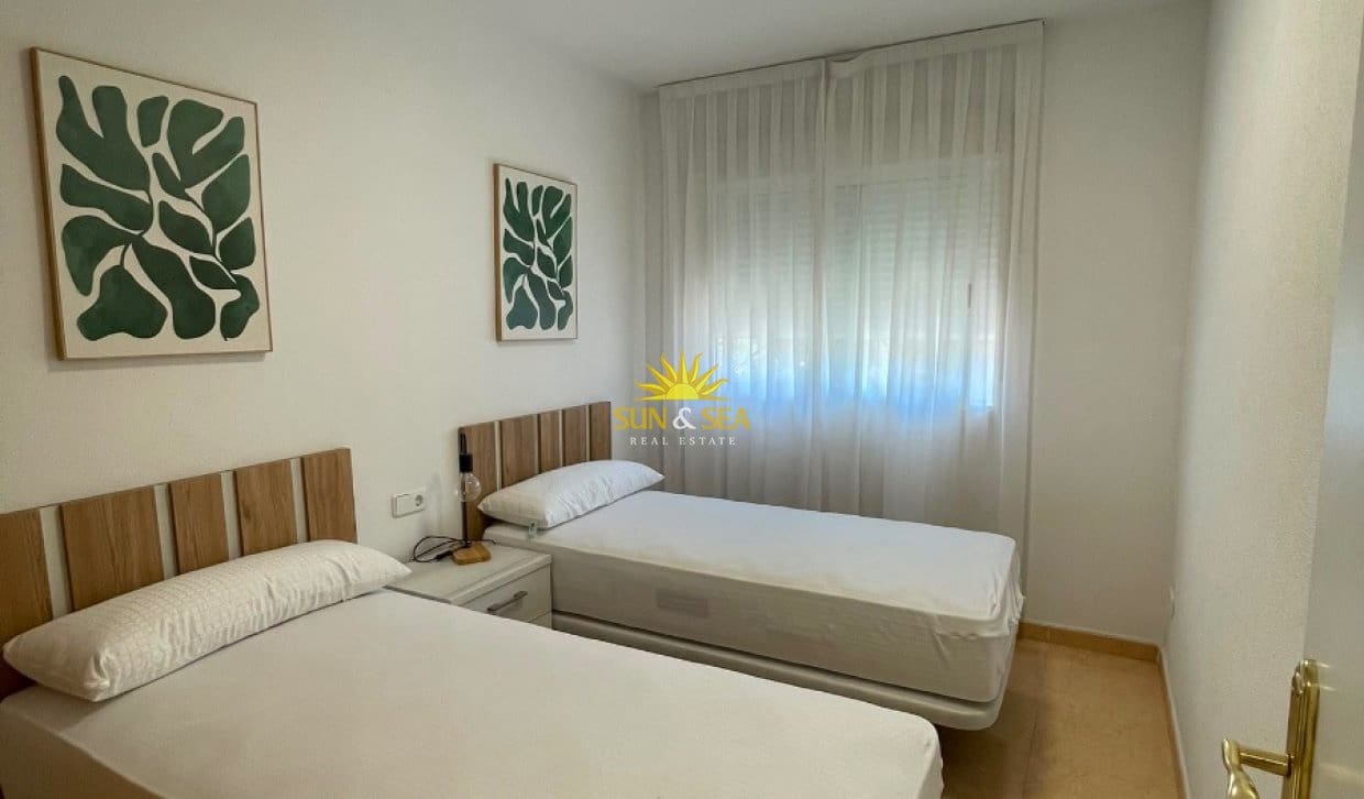 2 bedroom Apartment for rent in Almoradi with pool - € 680 (Ref: 8428103)