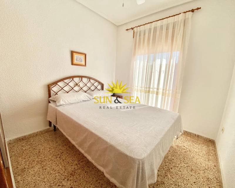 5 soveværelse Lejlighed til leje i Santa Pola med garage - € 1.200 (Ref: 8429436)