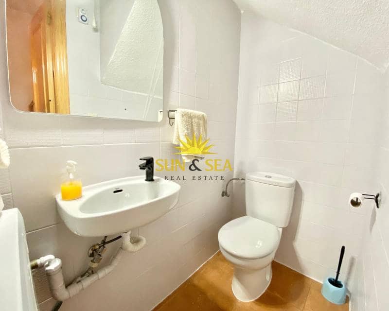 5 soveværelse Lejlighed til leje i Santa Pola med garage - € 1.200 (Ref: 8429436)