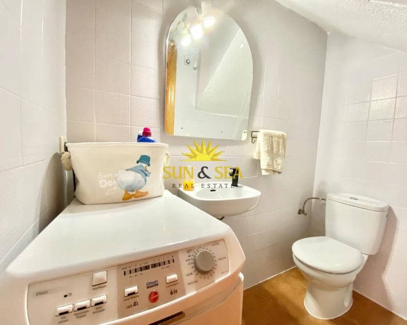 5 soveværelse Lejlighed til leje i Santa Pola med garage - € 1.200 (Ref: 8429436)