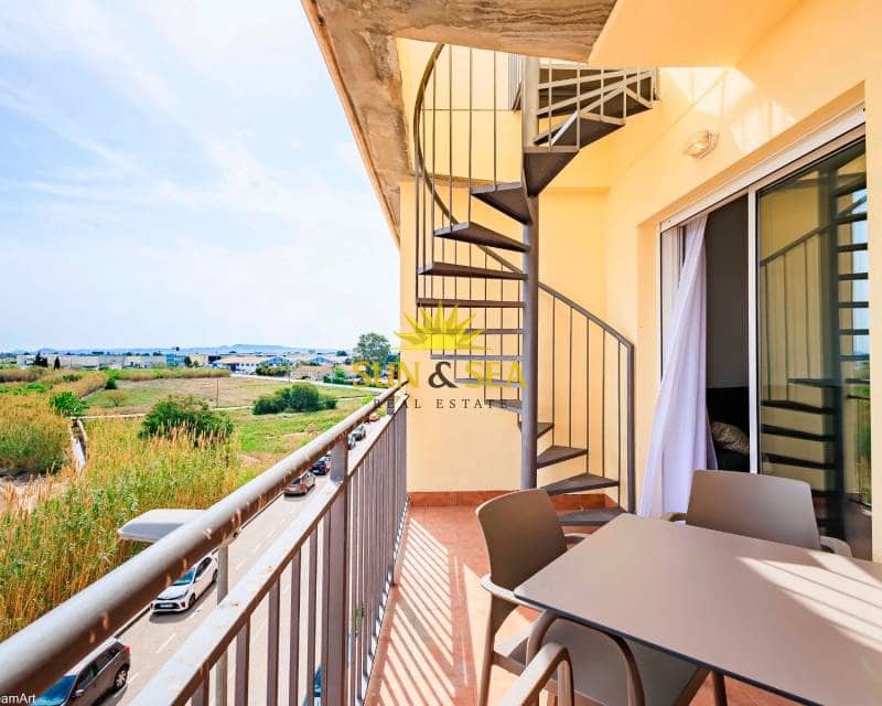 2 soverom Penthouse til leie i Almoradi med svømmebasseng - € 750 (Ref: 8429814)