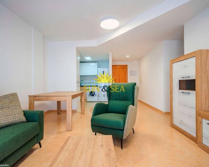 2 soverom Penthouse til leie i Almoradi med svømmebasseng - € 750 (Ref: 8429814)