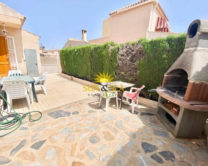 3 bedroom Villa for rent in Los Altos with pool - € 850 (Ref: 8433751)