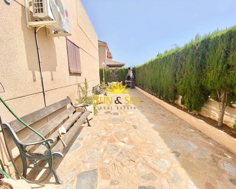 3 bedroom Villa for rent in Los Altos with pool - € 850 (Ref: 8433751)