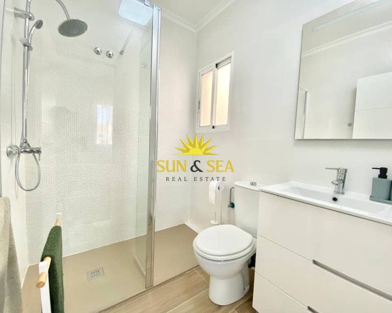 3 slaapkamer Villa te huur in Playa Flamenca met zwembad garage - € 1.500 (Ref: 8438147)