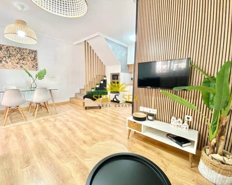 3 slaapkamer Villa te huur in Playa Flamenca met zwembad garage - € 1.500 (Ref: 8438147)