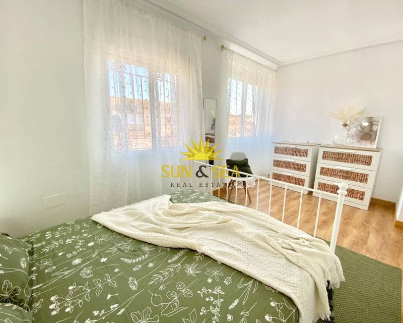 3 slaapkamer Villa te huur in Playa Flamenca met zwembad garage - € 1.500 (Ref: 8438147)