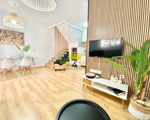 Chalet de 3 habitaciones en Playa Flamenca, Orihuela en alquiler con piscina garaje - 1.500 € (Ref: 8438147)