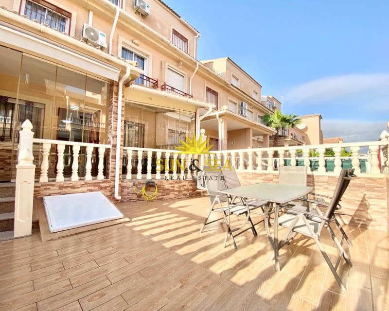 3 slaapkamer Villa te huur in Playa Flamenca met zwembad garage - € 1.500 (Ref: 8438147)