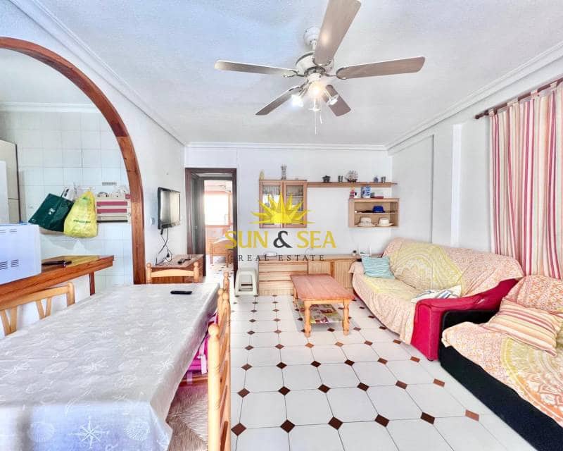 2 slaapkamer Appartement te huur in La Mata met garage - € 700 (Ref: 8444360)