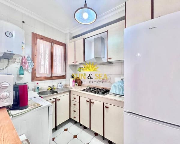 2 makuuhuone Huoneisto vuokrattavana paikassa Los Europeos, Torrevieja mukana 
autotalli - 700 € (Ref: 8444360)