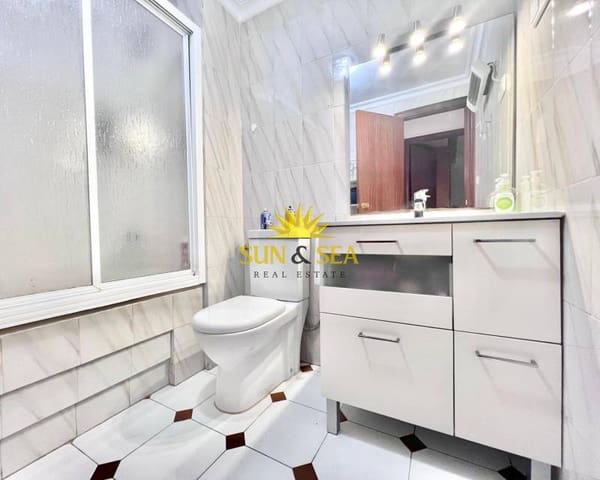 2 makuuhuone Huoneisto vuokrattavana paikassa Los Europeos, Torrevieja mukana 
autotalli - 700 € (Ref: 8444360)