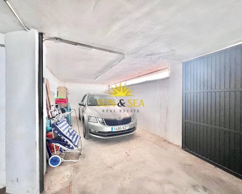 2 slaapkamer Appartement te huur in La Mata met garage - € 700 (Ref: 8444360)