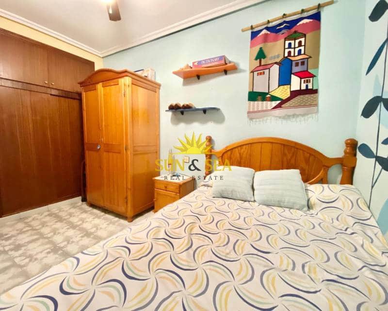 3 bedroom Apartment for rent in Torrevieja with garage - € 900 (Ref: 8447724)