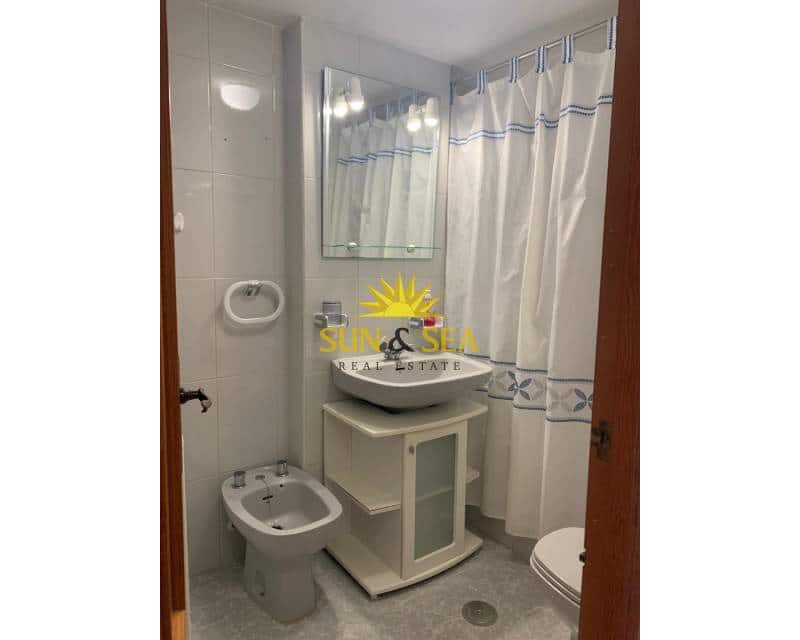 2 sypialnia Apartament do wynajęcia w La Manga del Mar Menor z basenem - 650 € (Ref: 8449675)