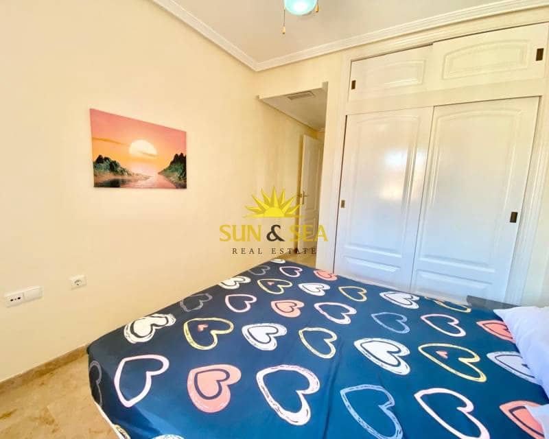 2 makuuhuone Huoneisto vuokrattavana paikassa Dehesa de Campoamor mukana uima-altaan 
autotalli - 890 € (Ref: 8456595)