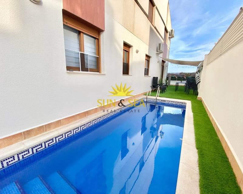2 bedroom Villa for rent in San Pedro del Pinatar with pool garage - € 750 (Ref: 8461243)