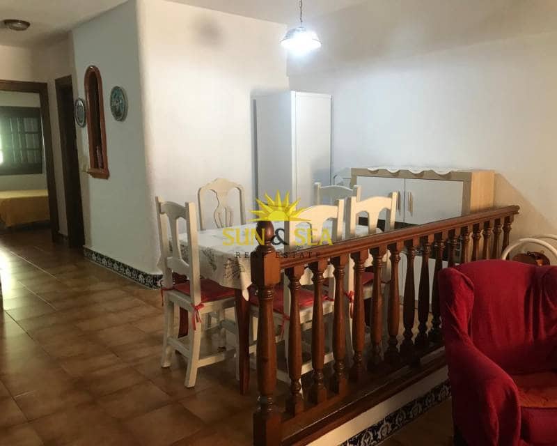 2 soveværelse Byhus til leje i Guardamar del Segura med garage - € 800 (Ref: 8462283)