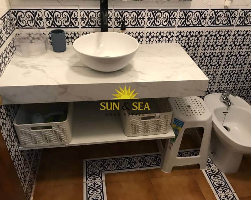 2 soveværelse Byhus til leje i Guardamar del Segura med garage - € 800 (Ref: 8462283)