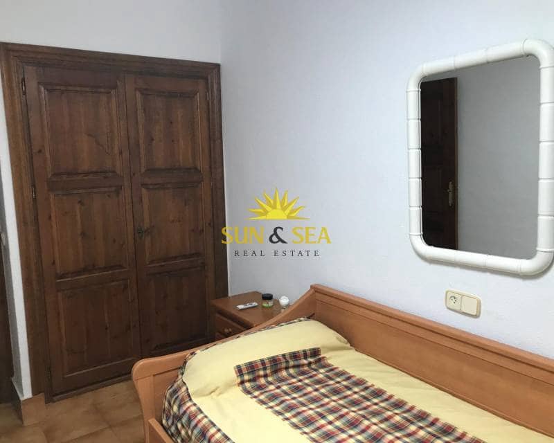 2 soveværelse Byhus til leje i Guardamar del Segura med garage - € 800 (Ref: 8462283)