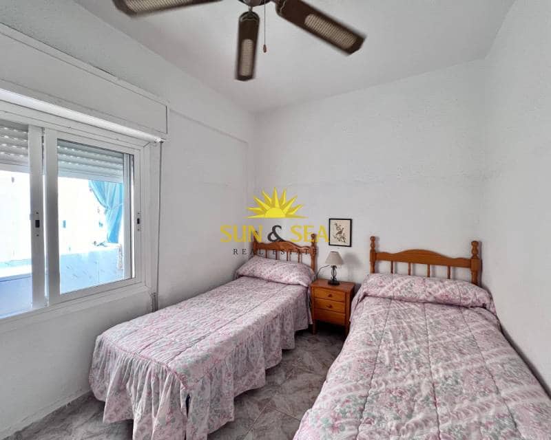3 quarto Apartamento para arrendar em Torrevieja com garagem - 700 € (Ref: 8462468)