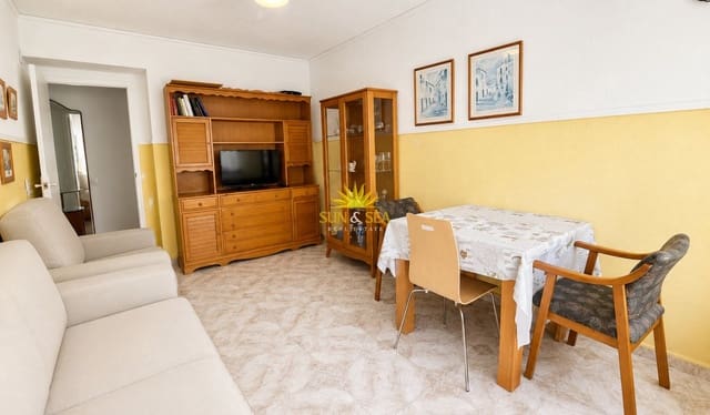   3 soveværelse   ferieLejlighed i Playa de los Locos, Torrevieja med   garage  - € 700 (Ref: 8462468)