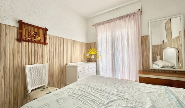 3 slaapkamer Appartement voor vakantieverhuur in Playa de los Locos, Torrevieja met garage - € 650 (Ref: 8462468)