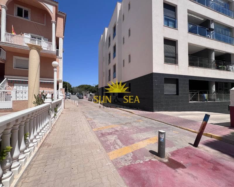 3 bedroom Penthouse for rent in La Mata with pool - € 950 (Ref: 8463147)