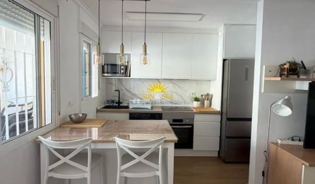 Villa/Maison de 2 chambres à louer à Gran Vista - Olivo de Oro, Santa Pola avec piscine garage - 900 € (Ref: 8465965)