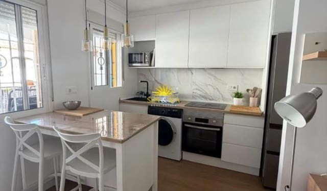 Villa/Maison de 2 chambres à louer à Gran Vista - Olivo de Oro, Santa Pola avec piscine garage - 900 € (Ref: 8465965)