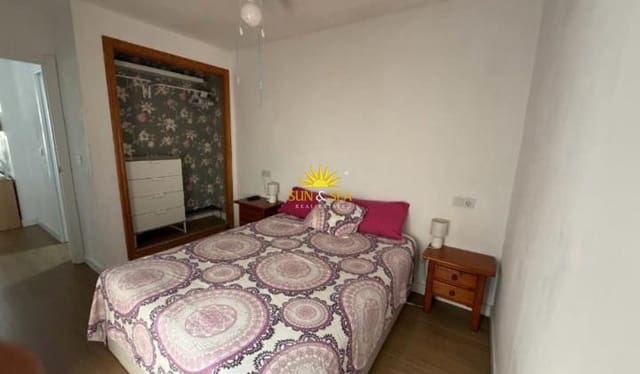 Villa/Maison de 2 chambres à louer à Gran Vista - Olivo de Oro, Santa Pola avec piscine garage - 900 € (Ref: 8465965)