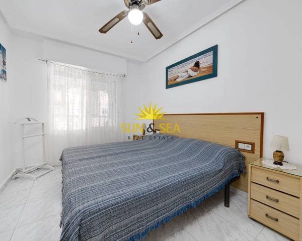 Appartement de 1 chambre de location de vacances à Playa de los Locos, Torrevieja - 750 € (Ref: 8466849)