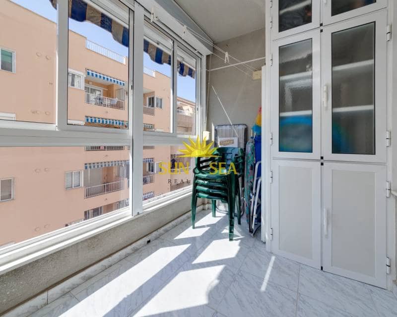 1 bedroom Apartment for holiday rental in Torrevieja - € 750 (Ref: 8466849)