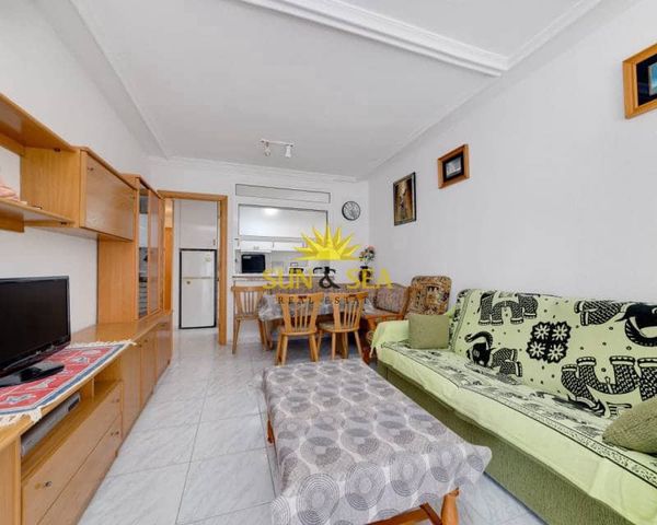 Appartement de 1 chambre de location de vacances à Playa de los Locos, Torrevieja - 750 € (Ref: 8466849)
