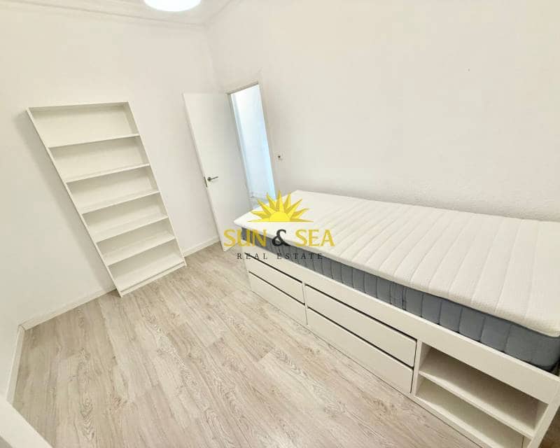 Appartement de 3 chambres à louer à Alicante ville - 1 500 € (Ref: 8469715)