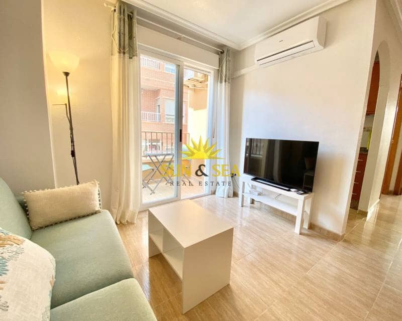 2 slaapkamer Appartement te huur in Santa Pola - € 800 (Ref: 8473089)