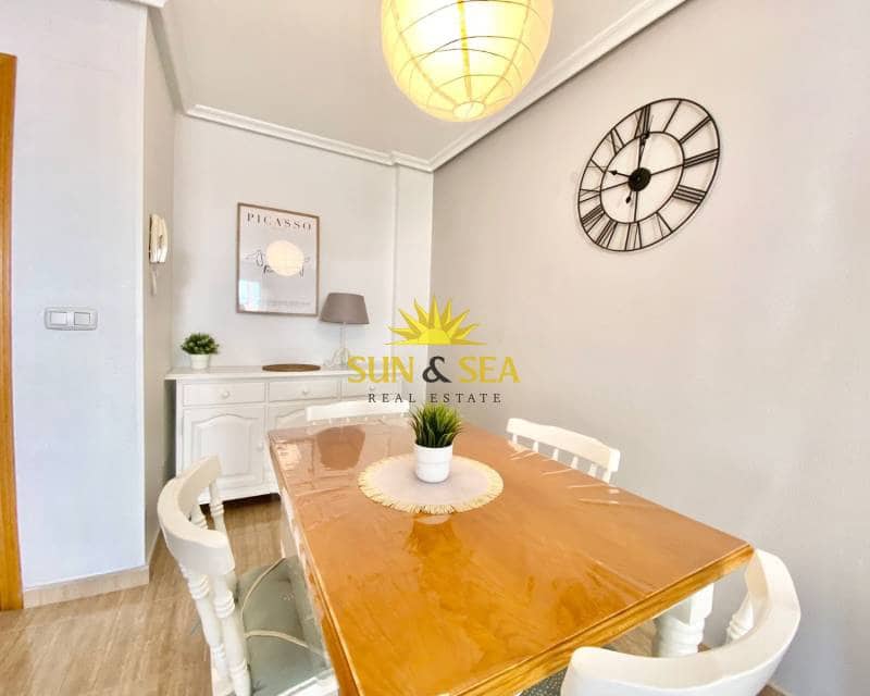 2 slaapkamer Appartement te huur in Santa Pola - € 800 (Ref: 8473089)