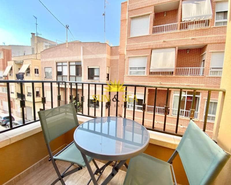 2 slaapkamer Appartement te huur in Santa Pola - € 800 (Ref: 8473089)